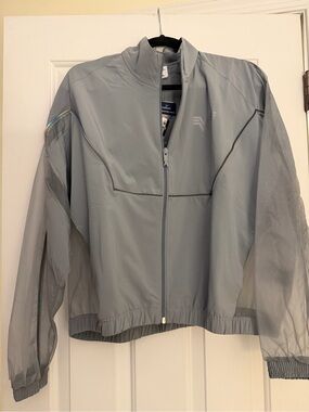 NWT Reebok x Wonder Woman 1984 Sheer Track Jacket Gray Mesh Zip Up Medium